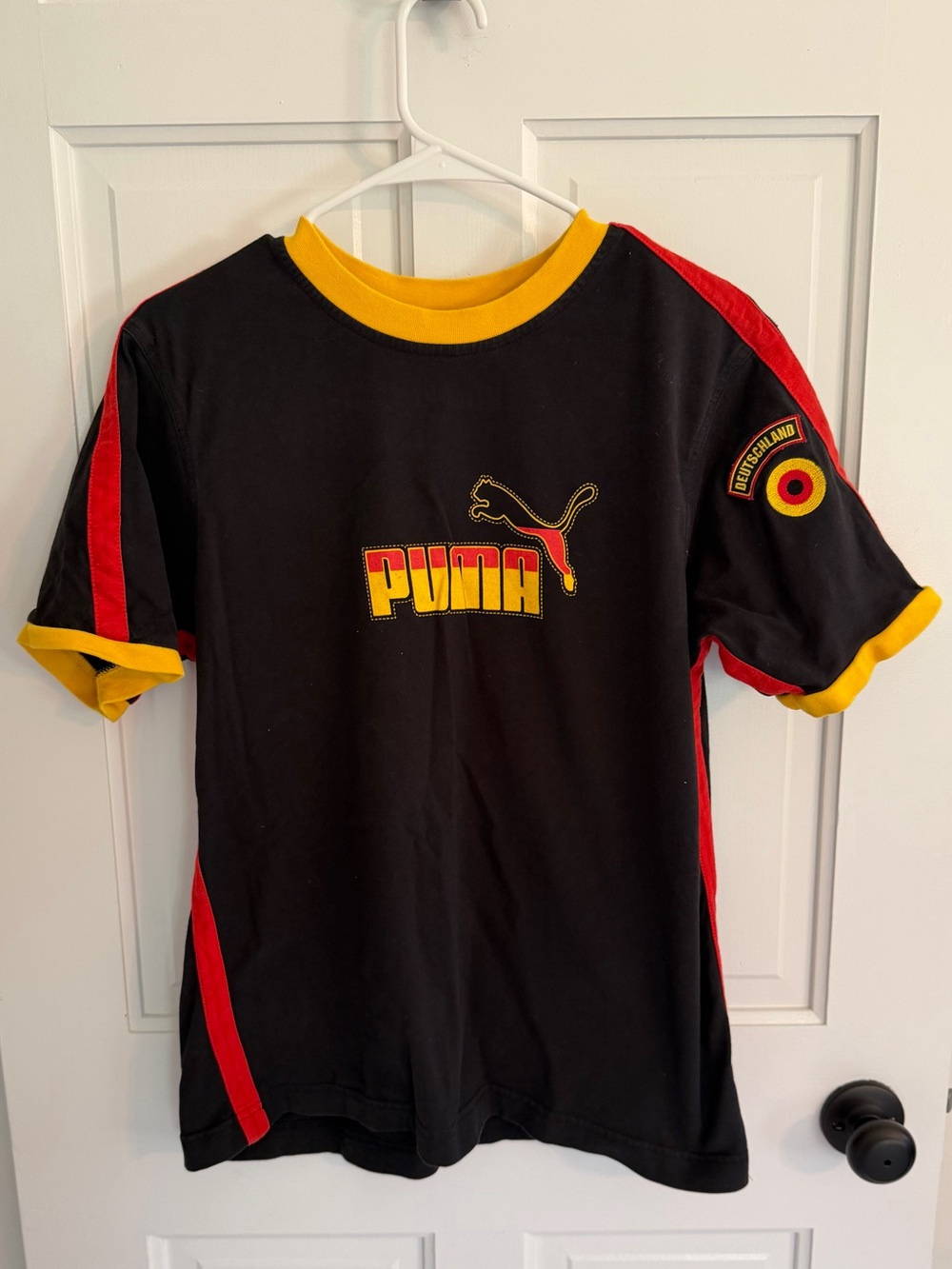 Y2K Puma Deutschland Germany Soccer Ringer T Shirt Men’s Large Black